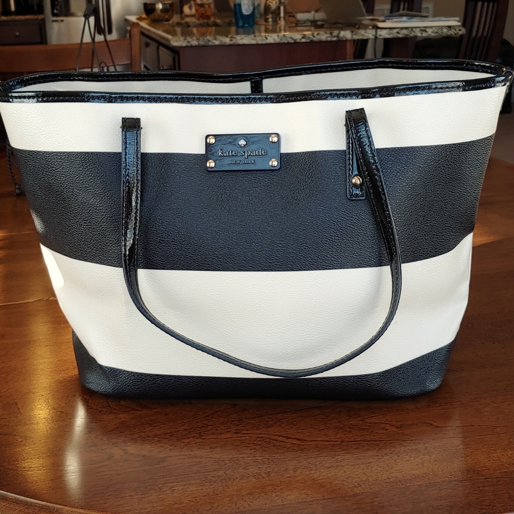 Kate Spade Boutique Stripe Harmony Tote with dust bag